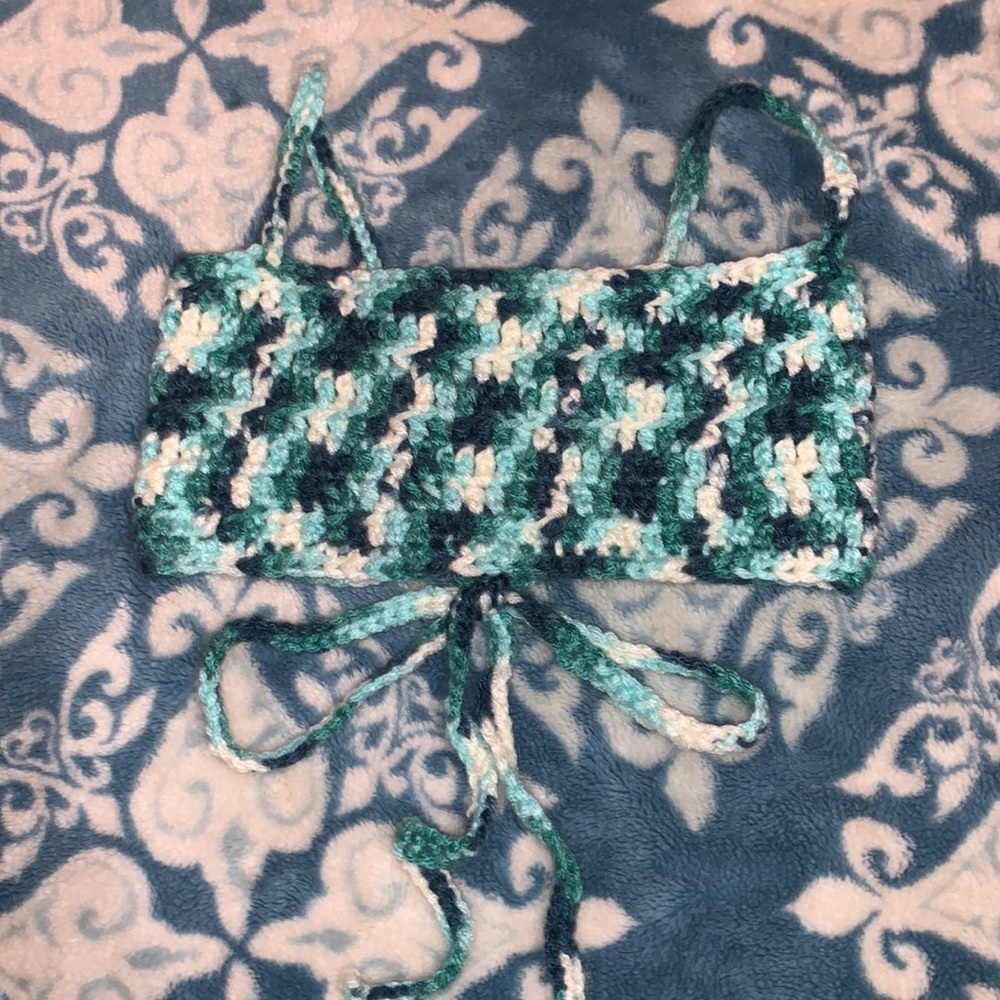 Crochet tie crop top